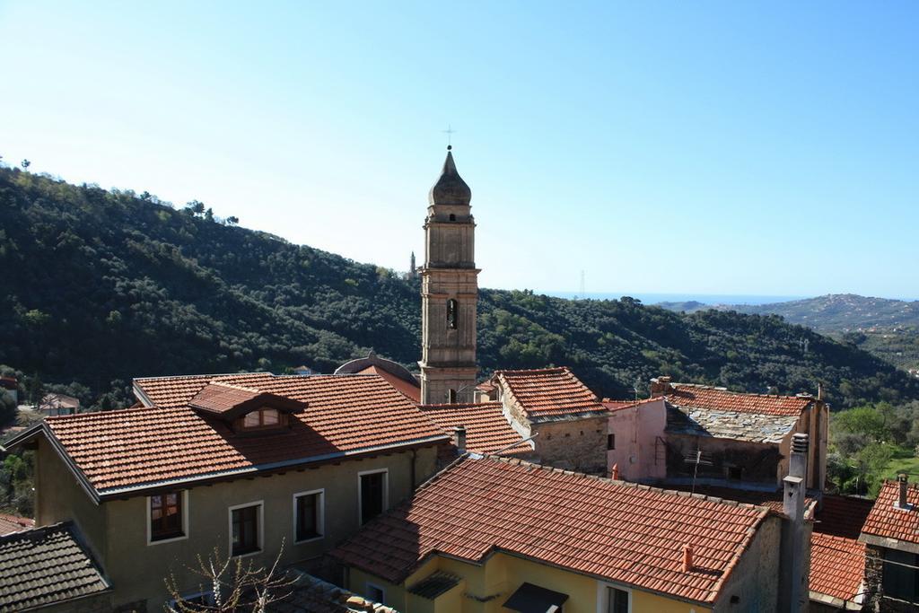 Il Merlo Della Rocca Villa Imperia Szoba fotó